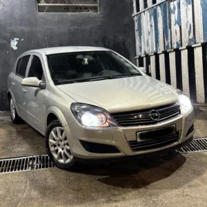 Used Opel Astra in Tulkarm