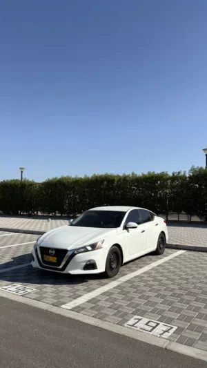 Used Nissan Altima in Muscat