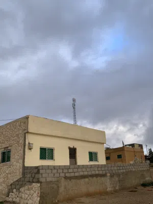 بيت مستقل للبيع