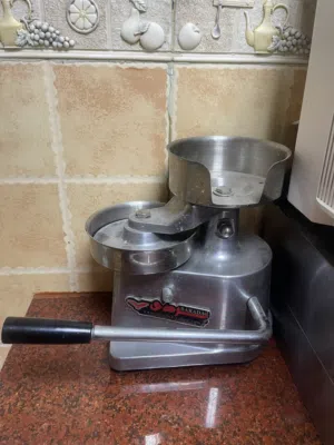 اغراض مطعم للبيع طباخات وشواية المشاوي