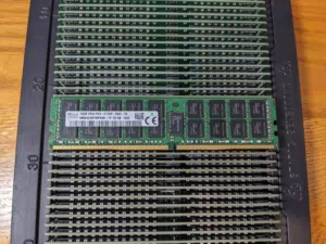 Samsung 16GB DDR4 2133MHz ECC RDIMM Server Memory RAM  ***تعمل على اجهزة السيرفر/ال
