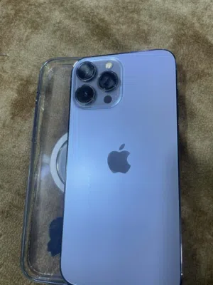 ايفون 13 برو ماكس نظيف جدا جدا ولا مغير قطعه للبيع سكان الرصيفه