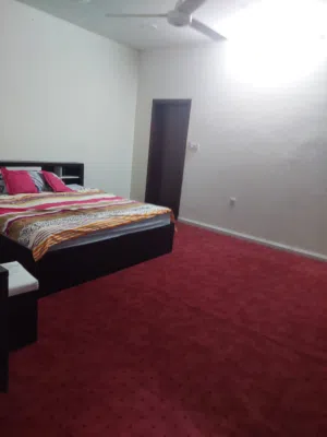 room for rent monthly/daily