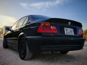 BMW. 318i سياره بلاد  بعيد وقريب