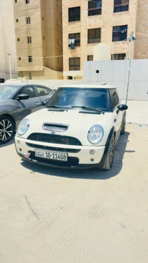 ميني كوبر اس 2005
