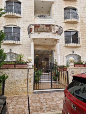 270 m2 4 Bedrooms Apartments for Sale in Amman Dahiet Al Ameer Rashed