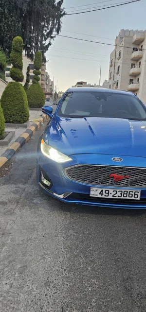 فورد فيوجن 2019 هايبردSEL فل كامل عدا الفتحه   لون ازرق ميتاليك  (إستخدام شخصي لم تعمل تطبيقات نهائي