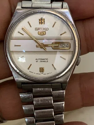 Analog Quartz Seiko watches for sale in Sana'a