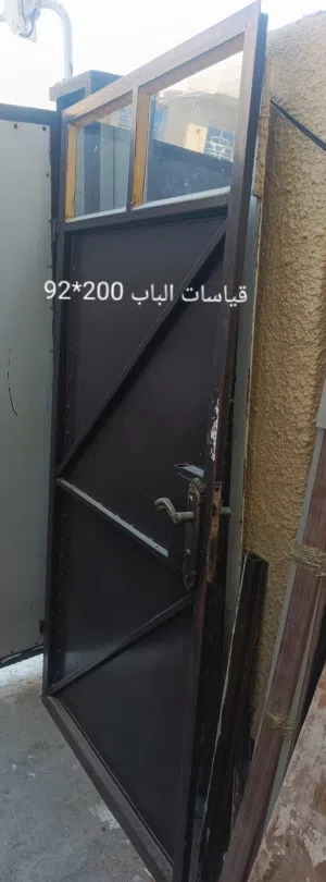 باب خشب وباب حديد للبيع