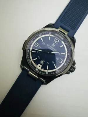 Others . Analog Quartz . Blue . Used4