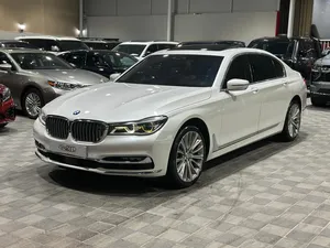 Bmw 750Li V8 TwinTurbo
