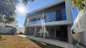 Villa for Sale in Al Mouj – Exceptional Location