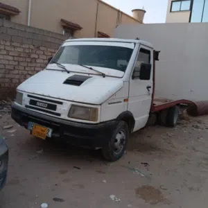 افيكو.   12 40 محرك في بدايه كرونه كمبيو تمام  فرشيلو كويس شغال صاله كويسه