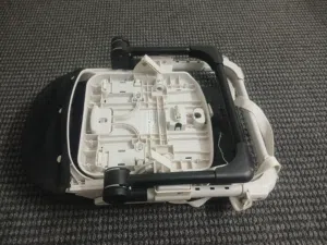 كرسي اطفال +طعام