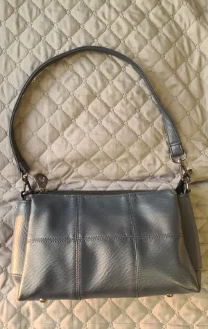 Navy Blue Color Leather Ladies Hand Bag