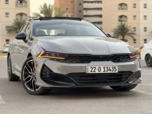 كيا k5 نسخة GT اعلى فئة