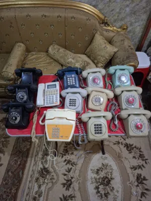 مجموعة تلفونات من التراث