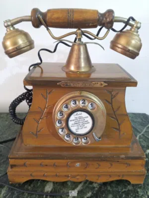 تلفون انتيك قديم صناعه امريكيه