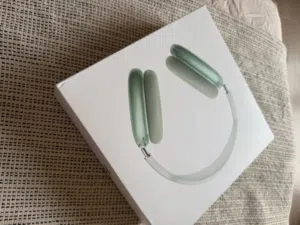 سماعات Apple