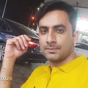 Asjad Farooq 