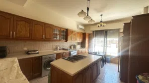 شقة أرضية مميزة للبيع 129م مع حديقة 25م في أجمل مناطق دير غبار وبسعر مغري / ref 9915