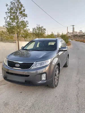 used-kia-sorento-in-ramallah-and-al-bireh