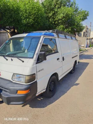 متسوبيشي باص 2004 L300