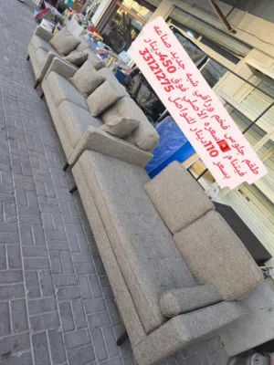 للبيع طقم جلوس فخم وراقي بحالة ممتازه
