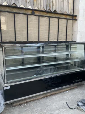 للبيع – ثلاجة عرض للحلويات والكعك ShowCakes