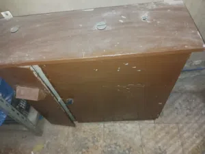خزانة ساعات كهرباء