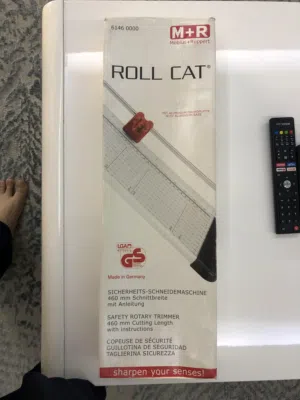 Paper Cutter: for papers up to A3 size, thick papers.