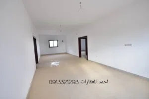مبنى في شارع الشجر للإيجار إداري خدمي فالطابق الأول والثاني علوي