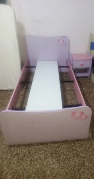 اثات للبيع نظيف