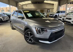 السعر حره Kia Niro FE 2023