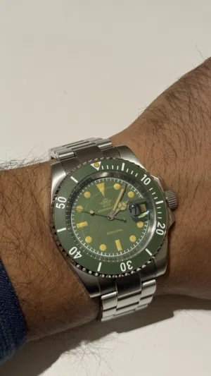 Analog Quartz Seiko watches  for sale in Al Dakhiliya