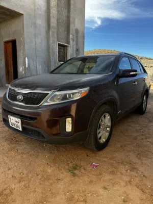 Used Kia Sorento in Tarhuna