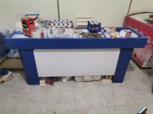 كاصة محل للبيع