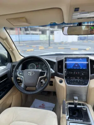Used Toyota Land Cruiser in Al Riyadh