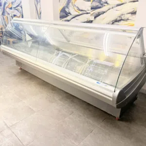 ثلاجه اطاليه تفريز تبريد بحالت الشركه طول 3م