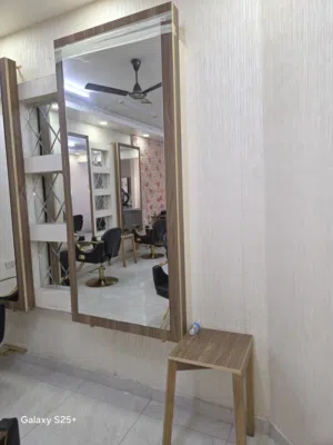 مرايات صالون جميله ونظيفه عدد 10