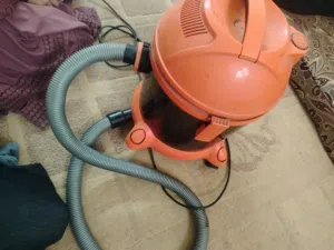 مكنسة كونتي بحالة ممتازة