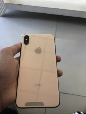 xs max للبيع
