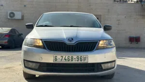 سكودا-سبيس-باك-2015-يد-اولى