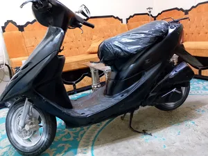 Scooter Dio good condition