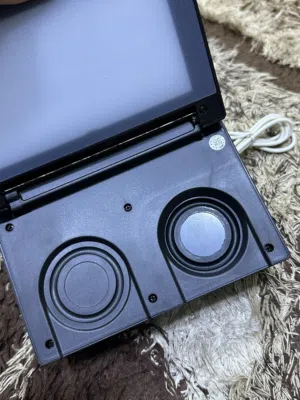 مكبر صوت بلوتوث أقرو الوصف