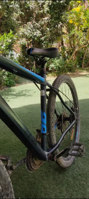 عجله بحاله جيده للبيع