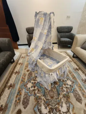 كاروك للاطفال مستعمل قليل جدا اصلي وسعره قابل للتفاوض