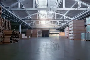 Monthly . 400 m22