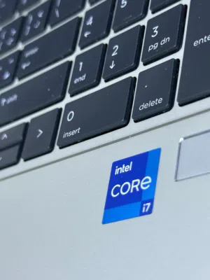 Hp 850G8 i7-11th 15.6inches FHD borderless Display Backlight numerical keyboard Type c ports