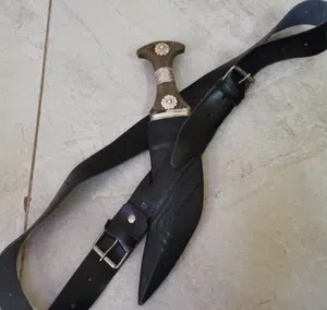 جنبيه جلد بقرن زراف هندي